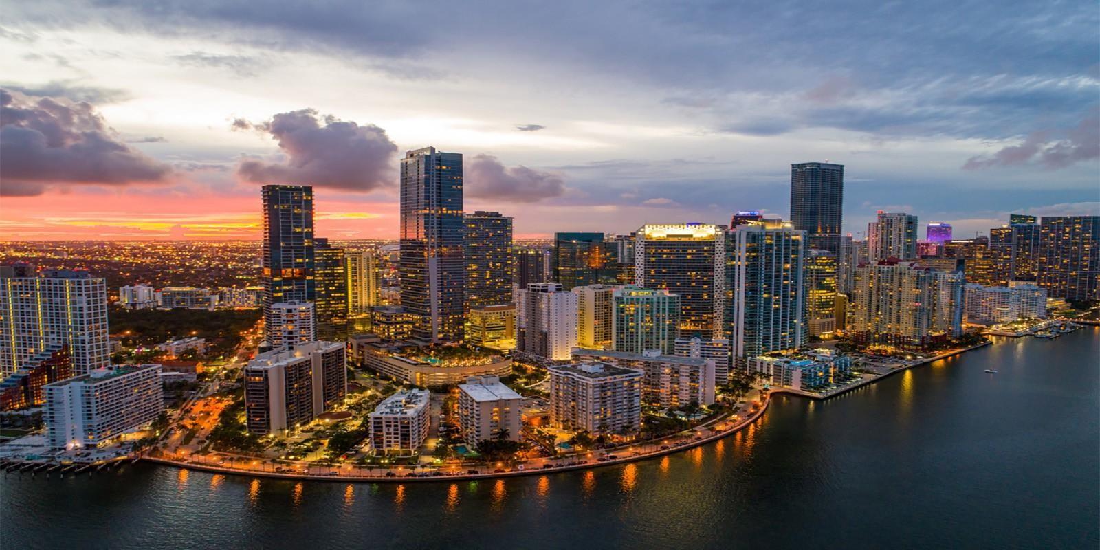 Construye tu futuro invirtiendo en bienes raíces en Florida